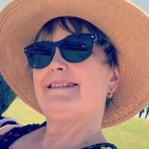 Meet your Posher, Joy